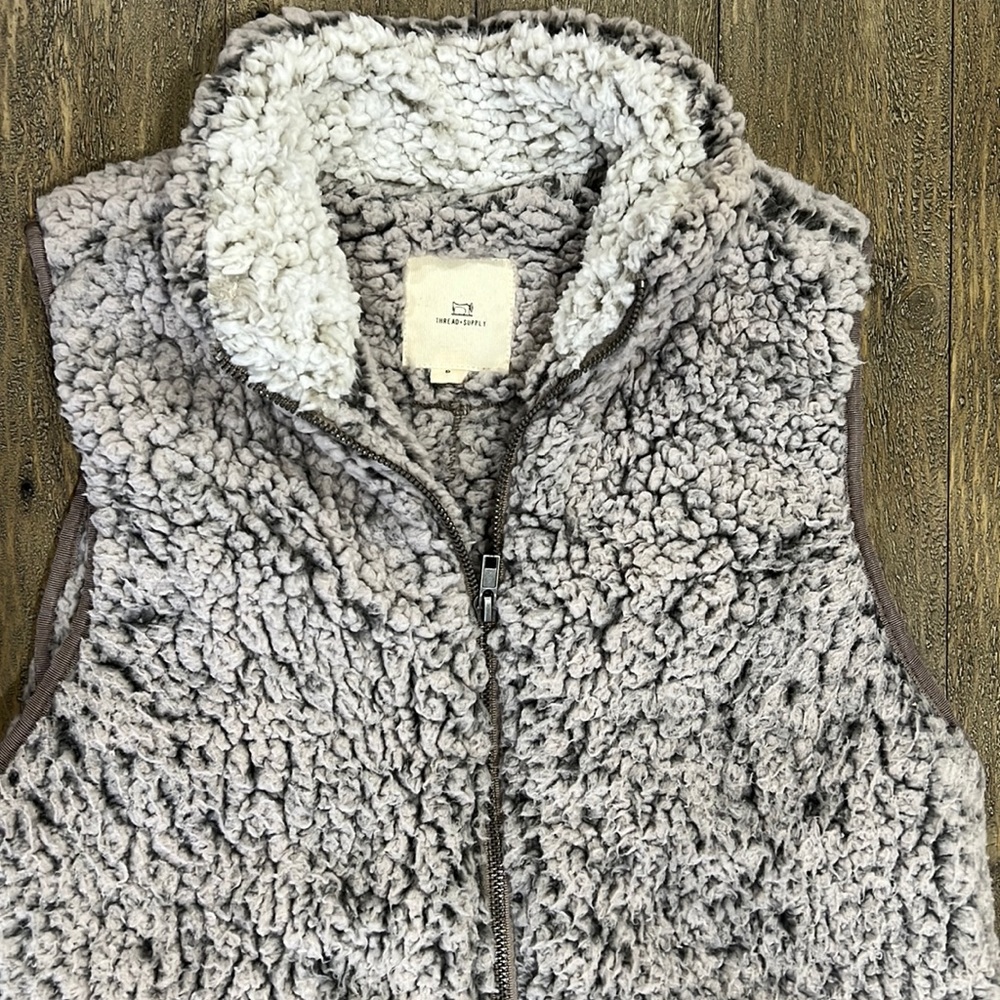 Vest - Picture 2 of 3
